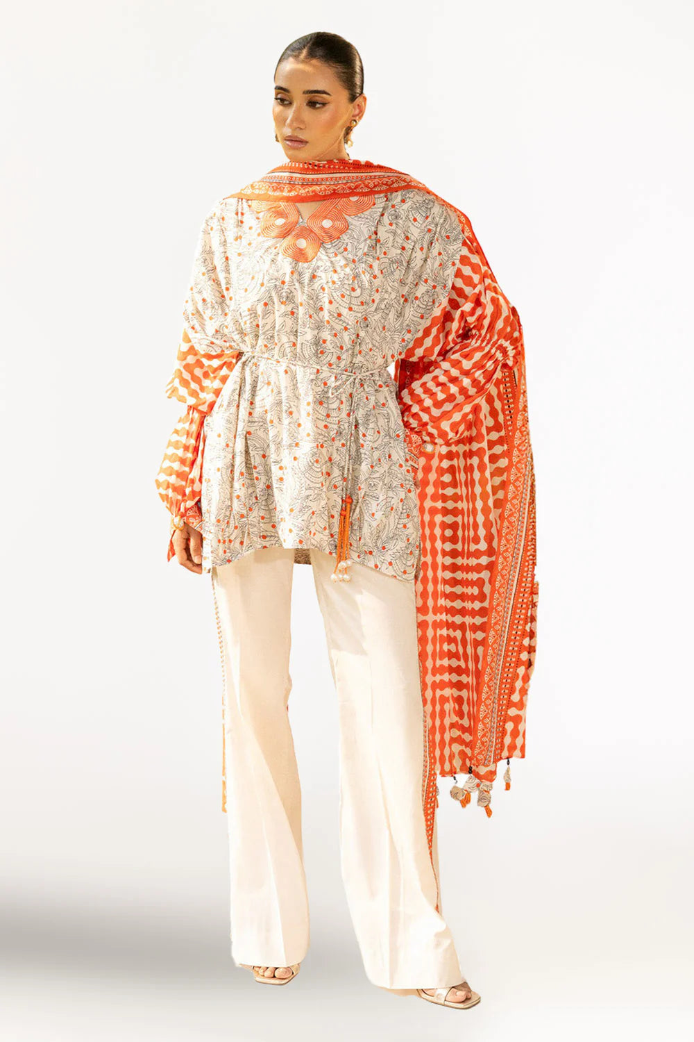 3 Piece Printed Lawn Suit with Embroidered Neckline CL-62150